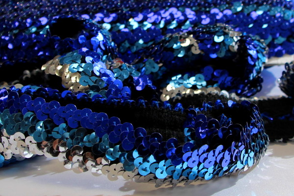 Glossy Blues & Silver Circle Stretch Sequin Trim