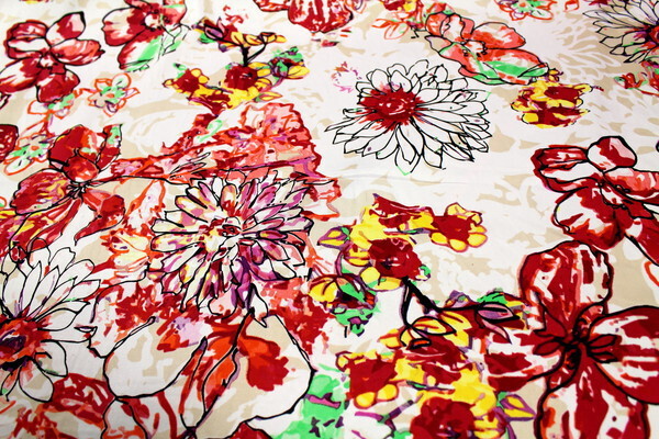 Creamy Floral Printed Stretch Cotton
