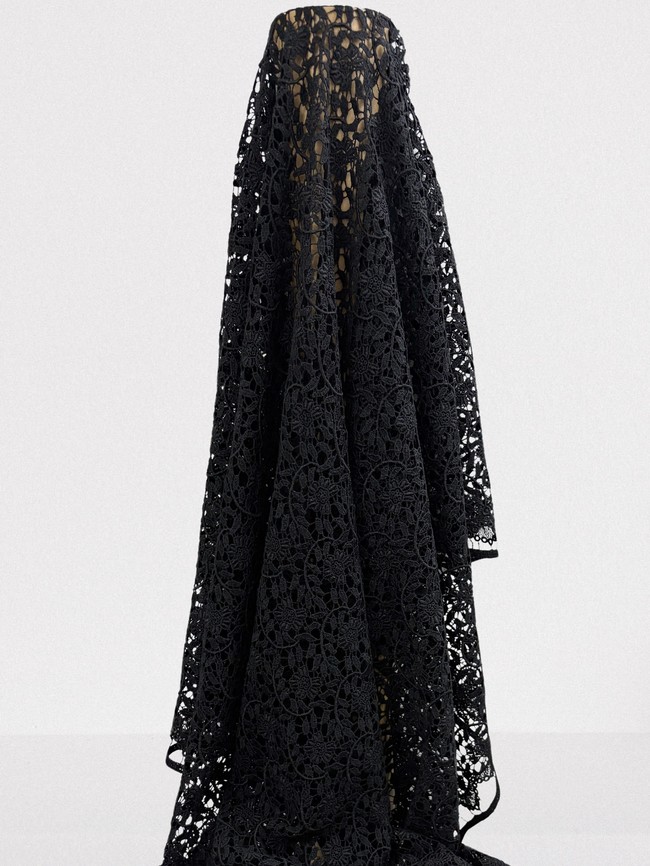 Black Rambling Roses Guipure Lace