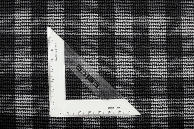 Greys/Black Brushed Checked Houndstooth Reversible Woven