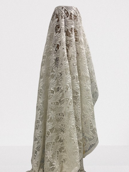Ivory Floral Teardrop Festoon Guipure Lace