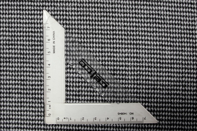 Black & White Soft-Brushed Houndstooth Woven