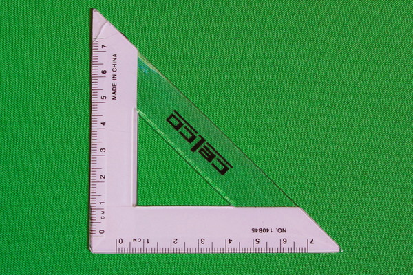 Kelley Green Mini Matt Polyester