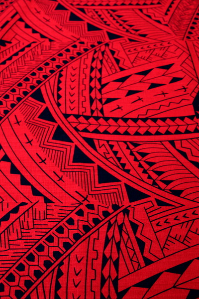 Red & Black 'Niho Mano' Printed Pasifika Dobby