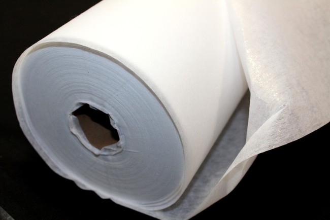 White Medium Sew-In Interfacing (Vilene)