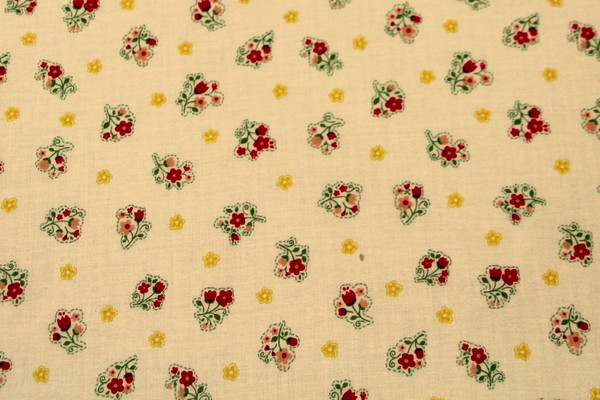 Mini Flowers on Cream